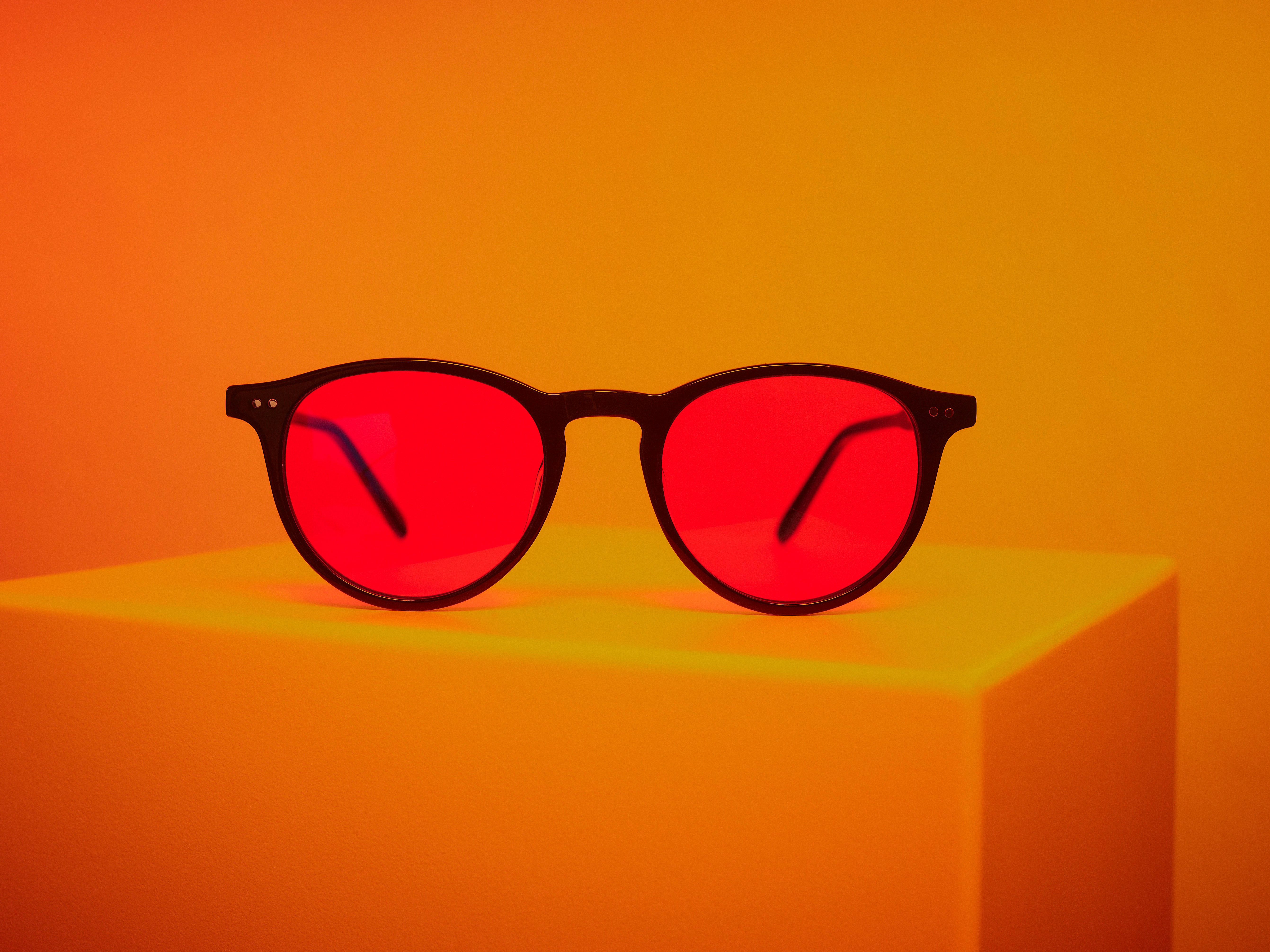 Somnise Glasses